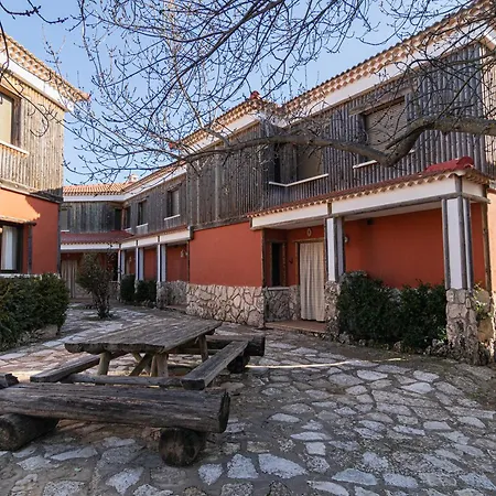 Rurales El Hosquillo Сasa de vacaciones